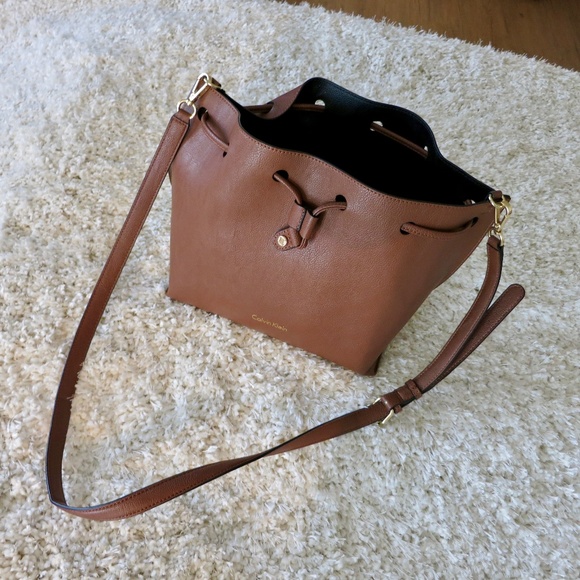 calvin klein leather naomi crossbody